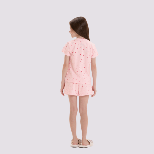 pijama curto menina rosa com coraçõezinhos cor com amor